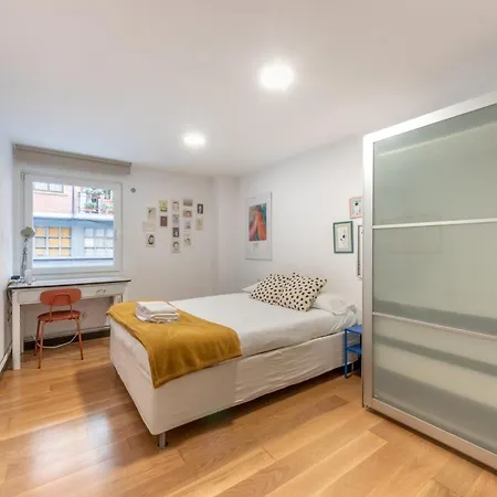 Tranquilo Con Wifi Y Cercano Al Metro Bilbau