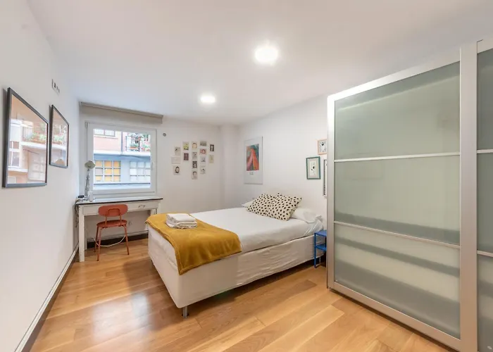 Tranquilo Con Wifi Y Cercano Al Metro Bilbao